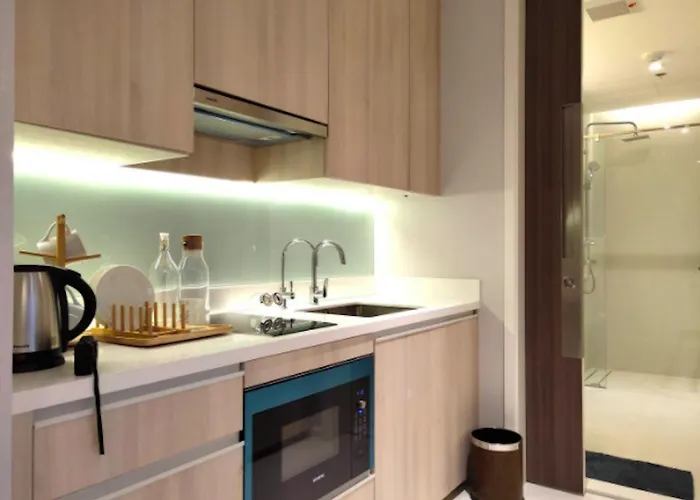 Sukhumvit 11#luxury#pool#gym#bts Nana&mrt Sukhumvit#1br#max2ppl * バンコク都