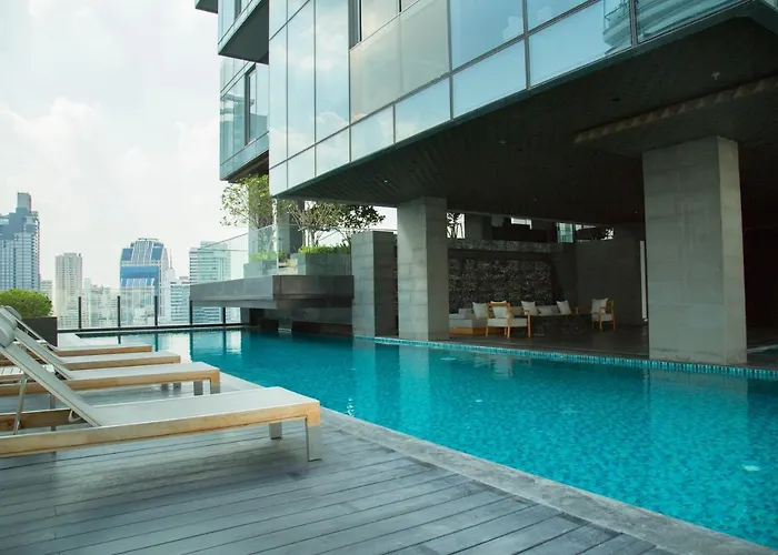 アパート Sukhumvit 11#luxury#pool#gym#bts Nana&mrt Sukhumvit#1br#max2ppl バンコク都