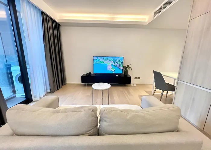 Sukhumvit 11#luxury#pool#gym#bts Nana&mrt Sukhumvit#1br#max2ppl アパート