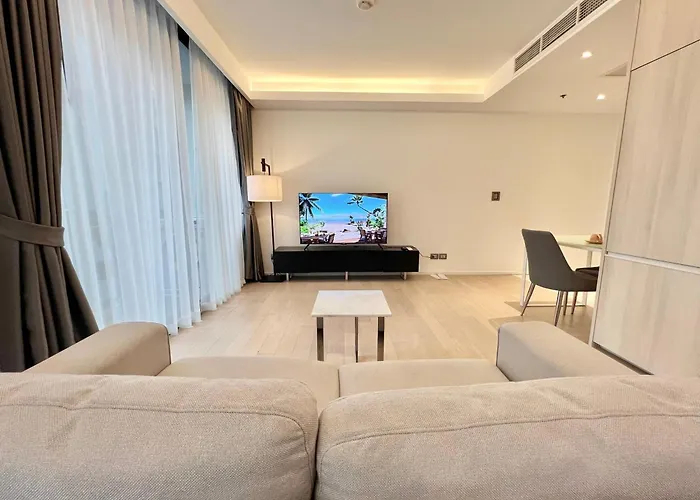 アパート Sukhumvit 11#luxury#pool#gym#bts Nana&mrt Sukhumvit#1br#max2ppl バンコク都