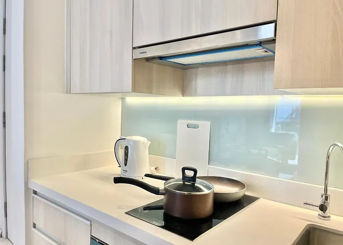 アパート Sukhumvit 11#luxury#pool#gym#bts Nana&mrt Sukhumvit#1br#max2ppl