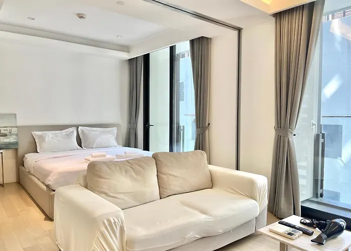 アパート Sukhumvit 11#luxury#pool#gym#bts Nana&mrt Sukhumvit#1br#max2ppl バンコク都