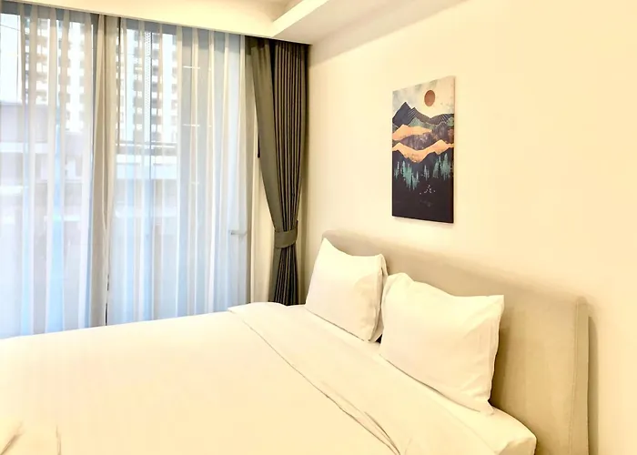 Sukhumvit 11#luxury#pool#gym#bts Nana&mrt Sukhumvit#1br#max2ppl アパート