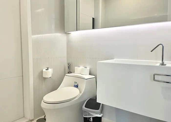 Sukhumvit 11#luxury#pool#gym#bts Nana&mrt Sukhumvit#1br#max2ppl アパート *